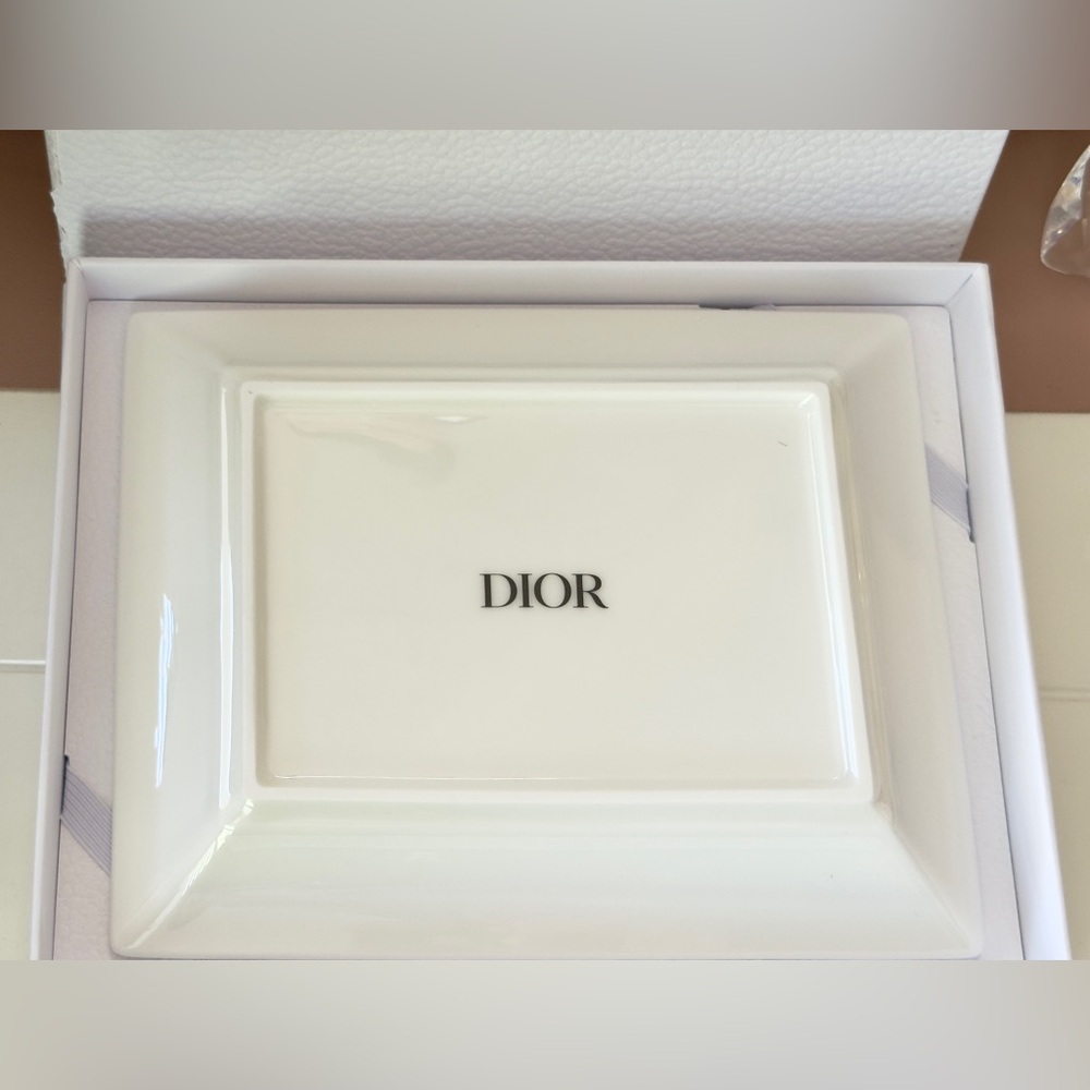 New Dior Trinket / Jewelry Dish w Box & Ribbon - Picture 3 of 4